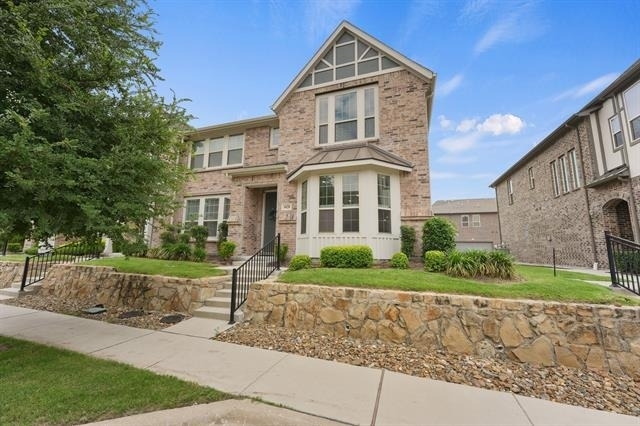 6028 Silverado Trail - Photo 0
