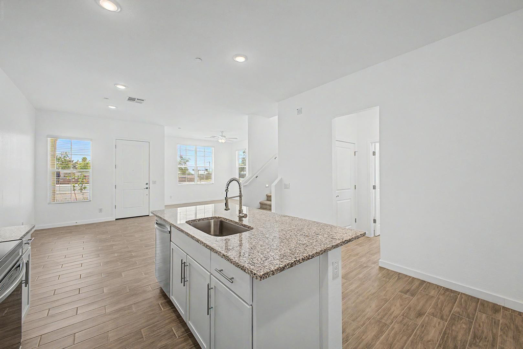 8232 E University Drive - Photo 11