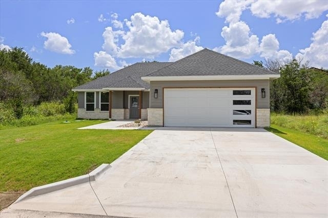 2414 Forest Hill Lane - Photo 0