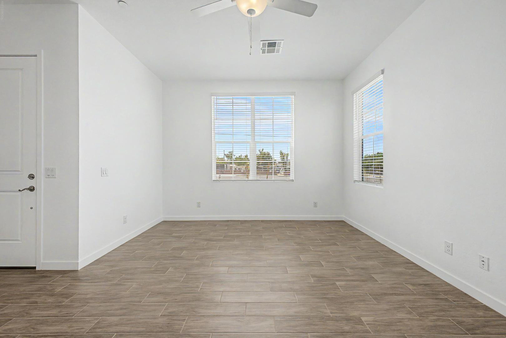 6232 E University Drive - Photo 8