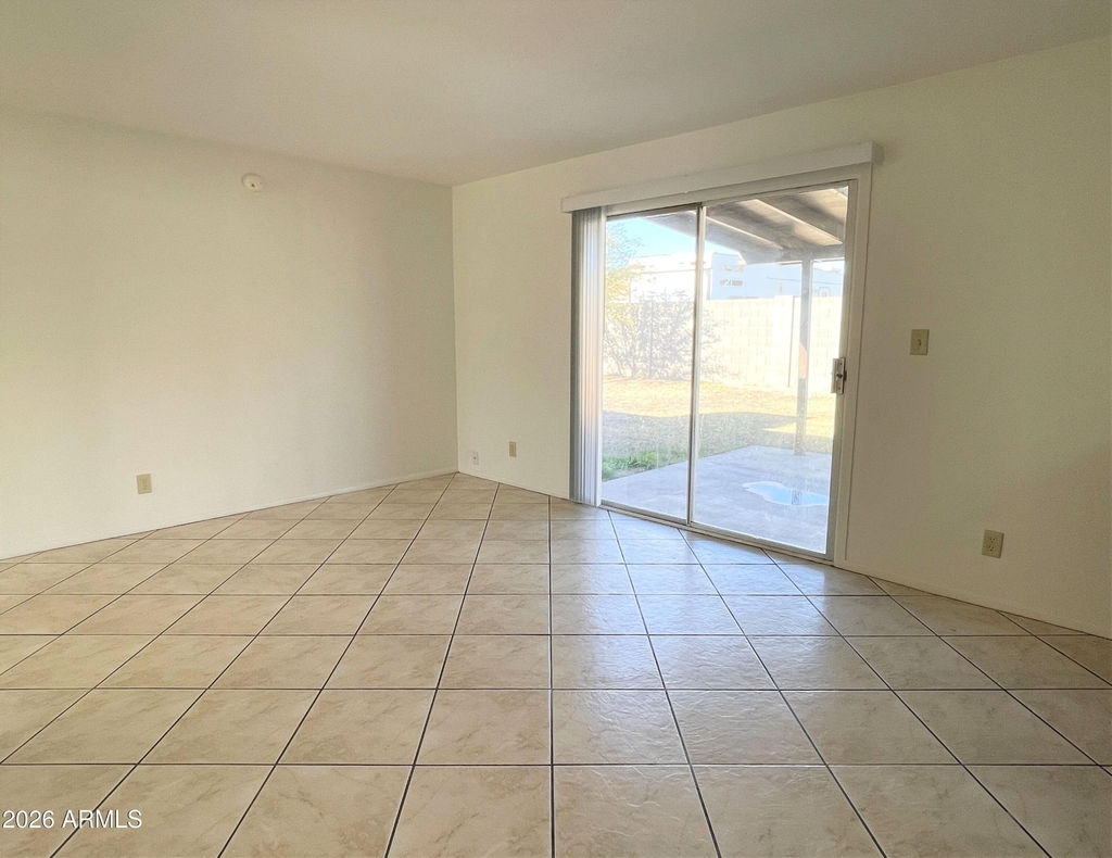 4746 W Aster Drive - Photo 10