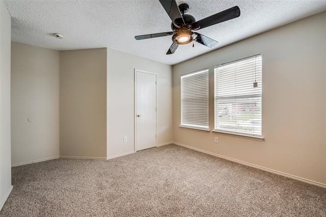 1629 Thornhill Lane - Photo 27
