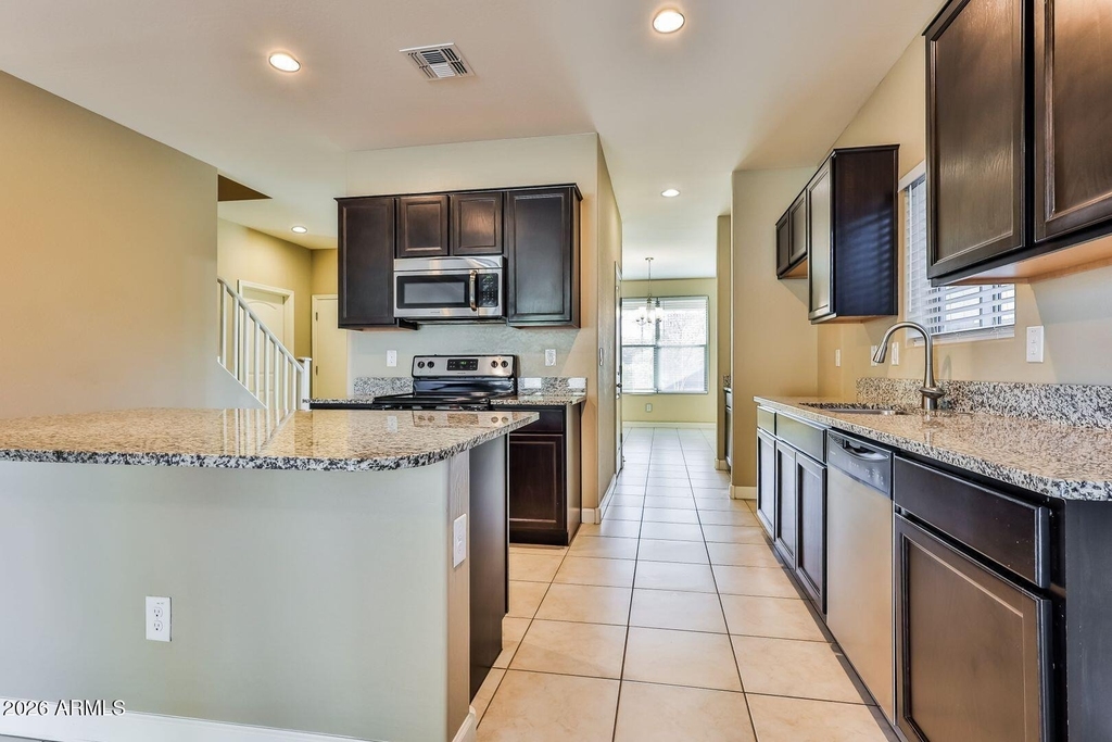 33256 N Jamie Lane - Photo 4