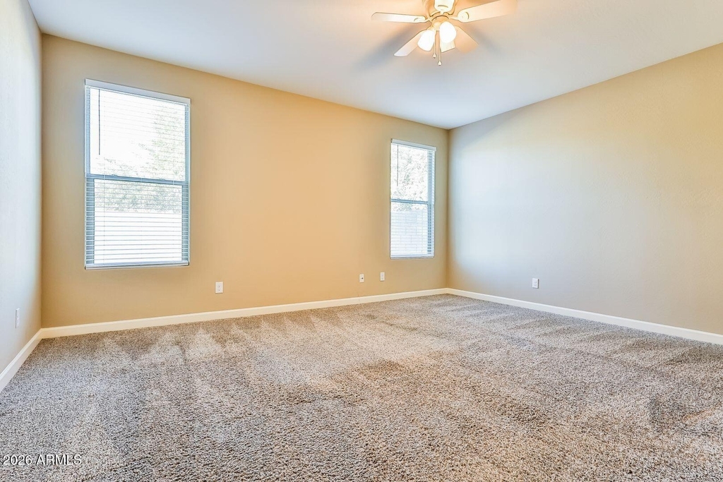 33256 N Jamie Lane - Photo 5