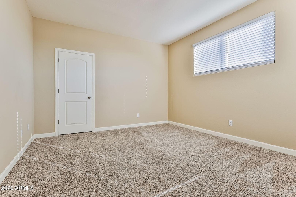 33256 N Jamie Lane - Photo 10