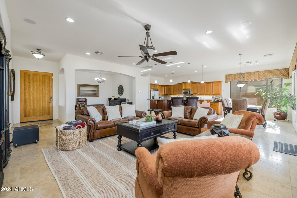 4176 E Clubview Drive - Photo 8