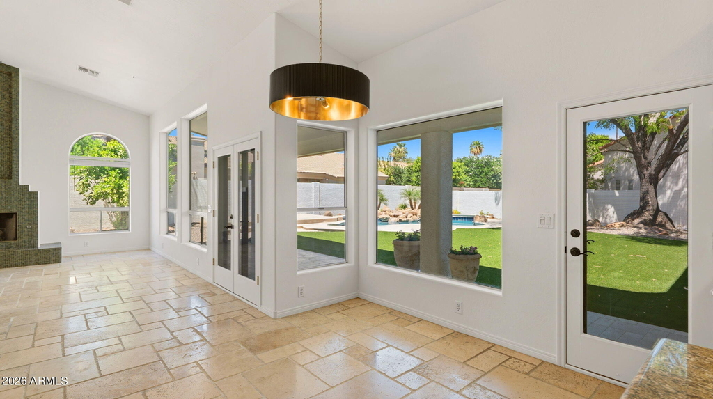 8638 E Dahlia Drive - Photo 14