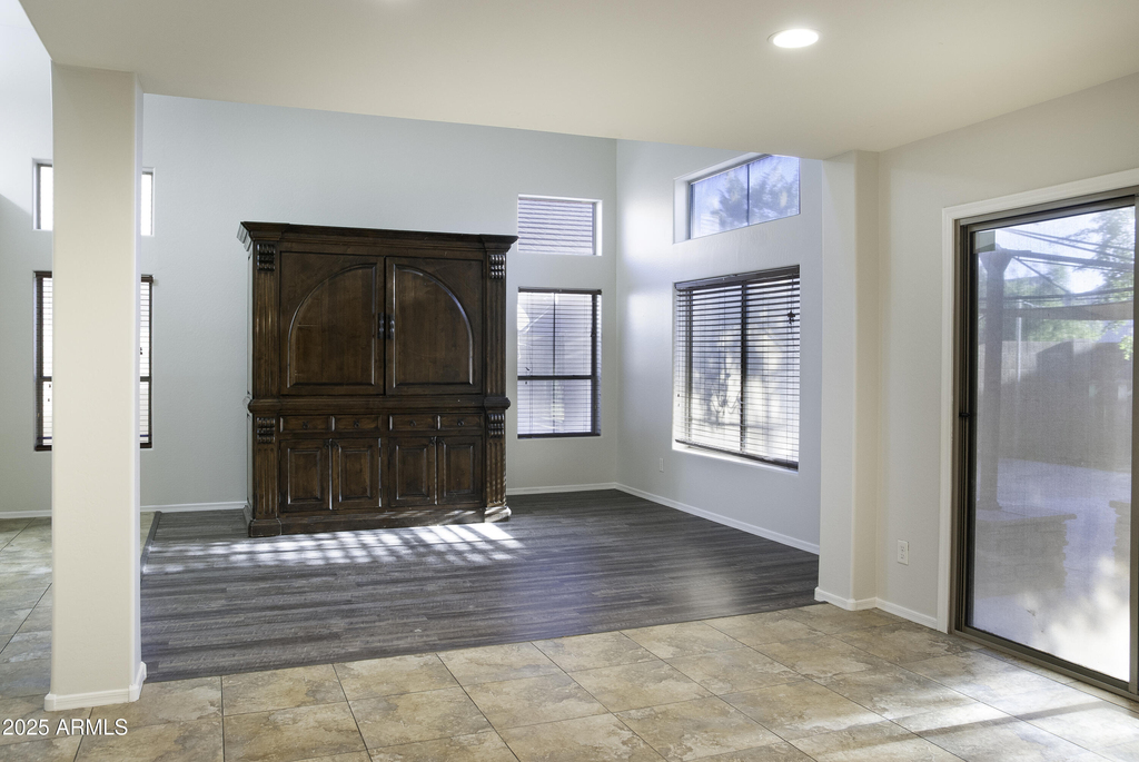 42275 W Calle Street - Photo 6