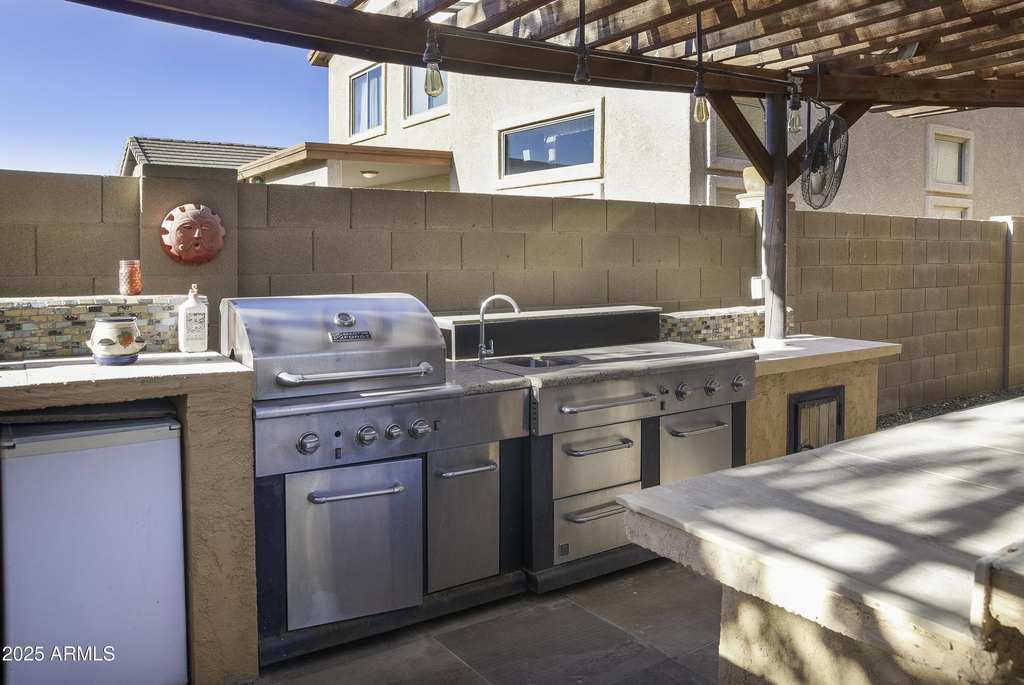 42275 W Calle Street - Photo 19