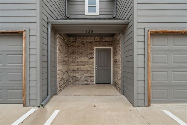100 Abbey Park Court - Photo 2