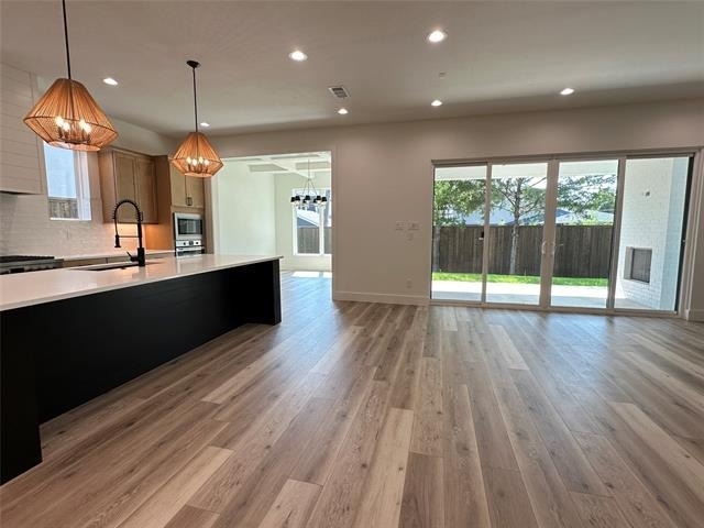 3908 Rochelle Drive - Photo 6