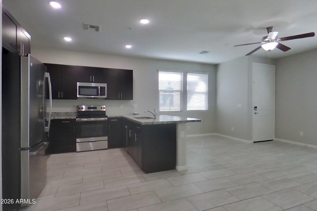 12541 W Hummingbird Terrace W - Photo 4