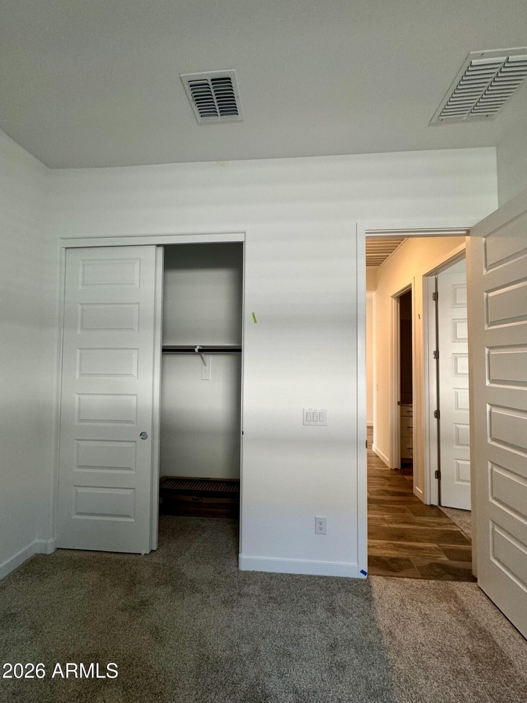 3173 W Peak View Road - Photo 11