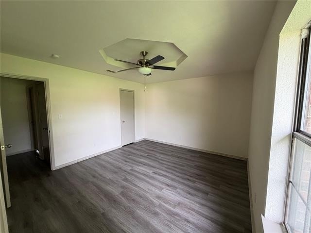 305 Lois Street - Photo 11