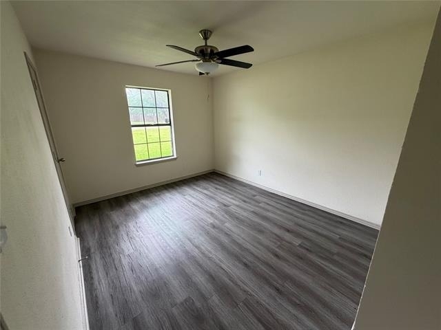 305 Lois Street - Photo 7