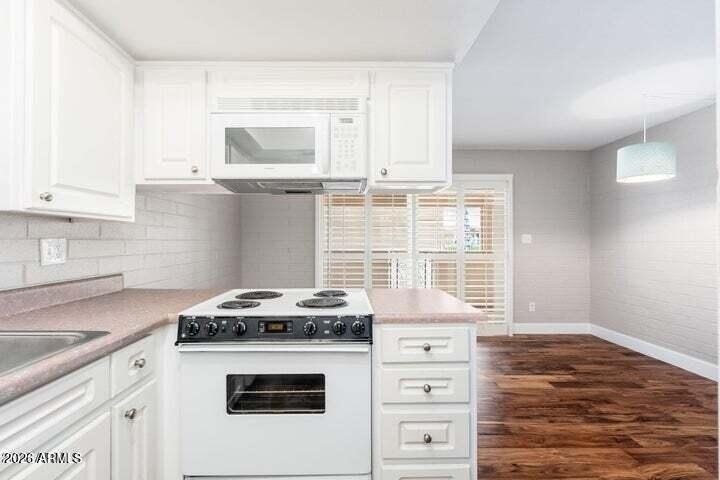 4848 N Woodmere Fairway -- - Photo 12