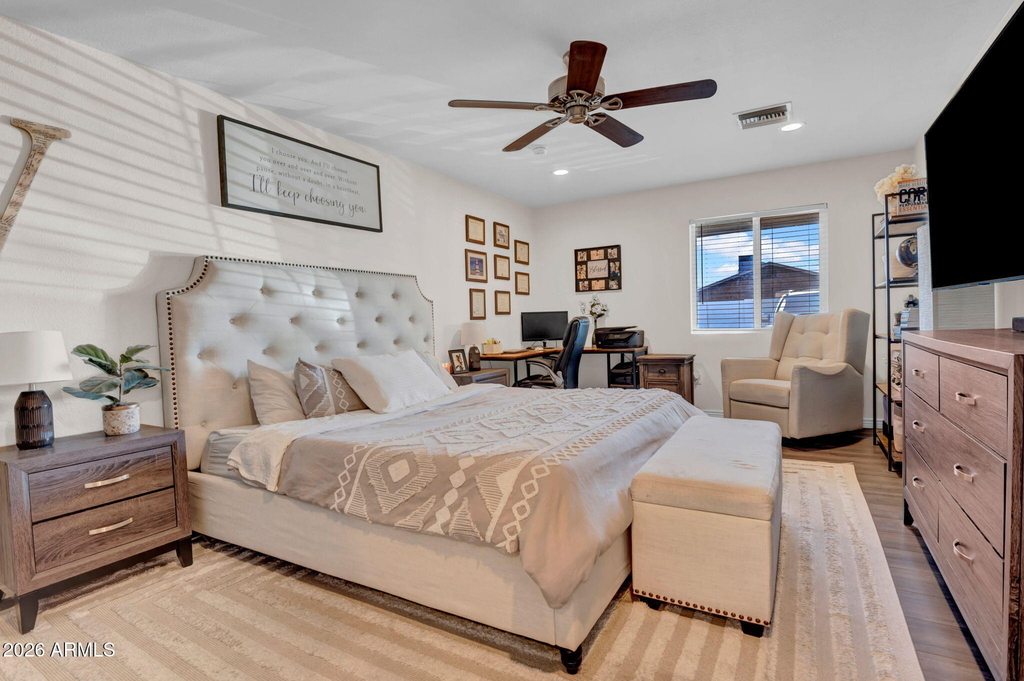 14446 N 40th Place - Photo 16