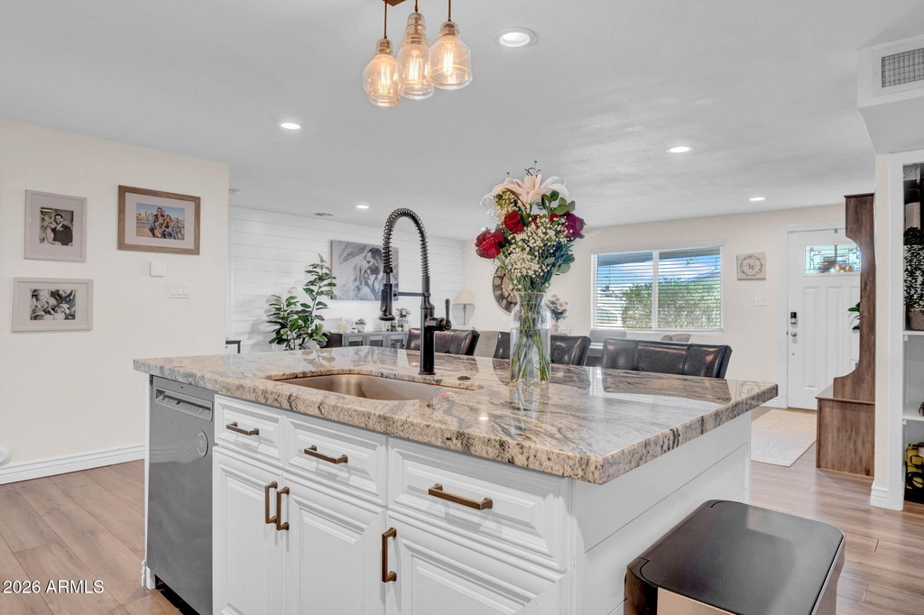 14446 N 40th Place - Photo 11