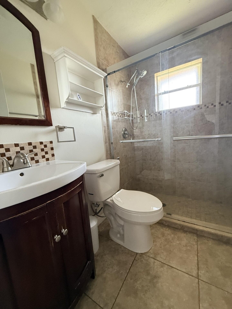 790 Se Ablett Lane - Photo 16