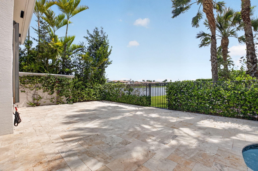 17921 Villa Club Way - Photo 8