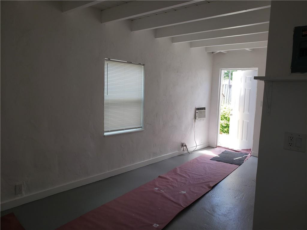 1621 N Andrews Square - Photo 1