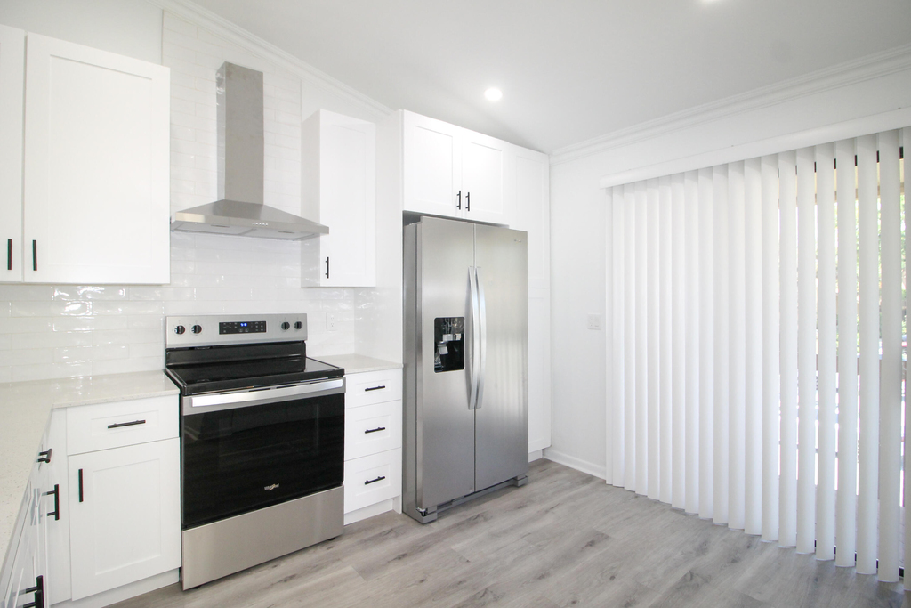 13055 Albright Court - Photo 3