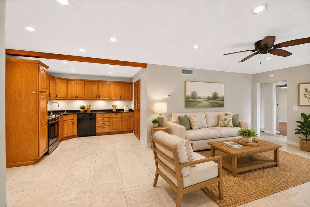 511 Shady Pine Way - Photo 3