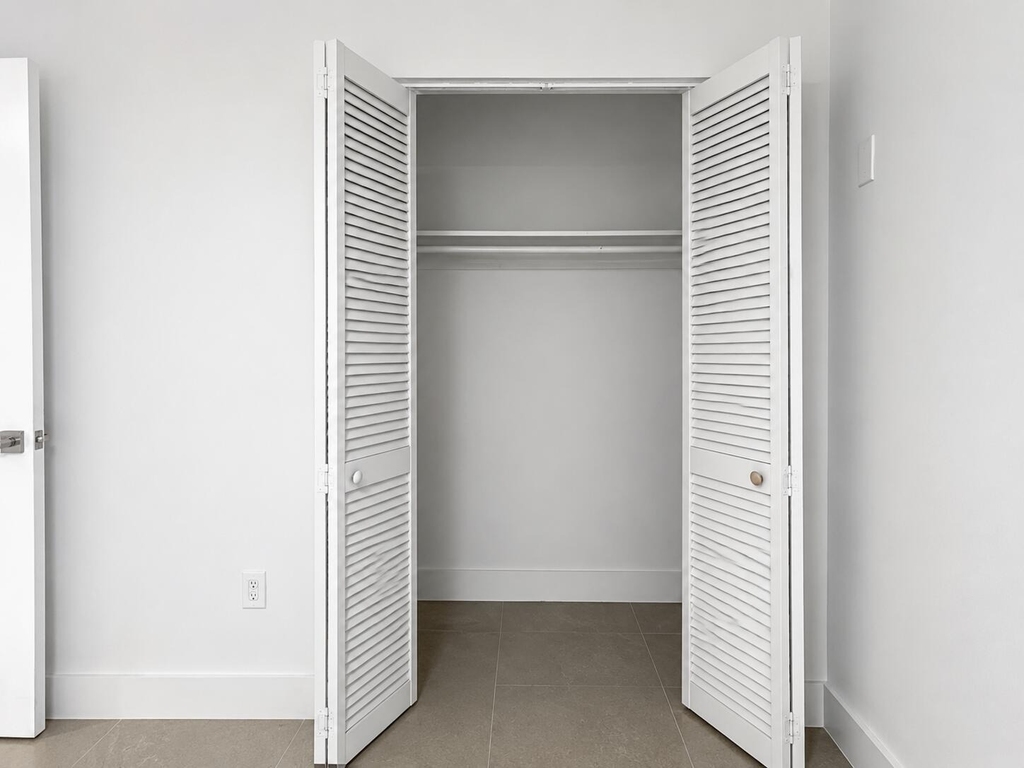 2152 Sw 72nd Avenue - Photo 8