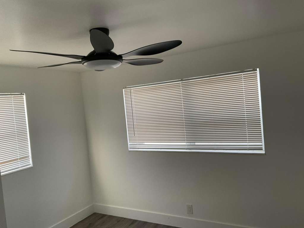5662 Parke Avenue - Photo 13