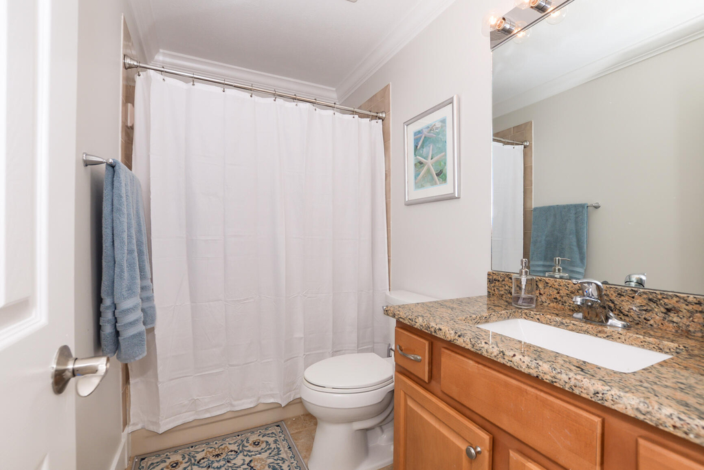 2411 Ne Pinecrest Lakes Boulevard - Photo 23