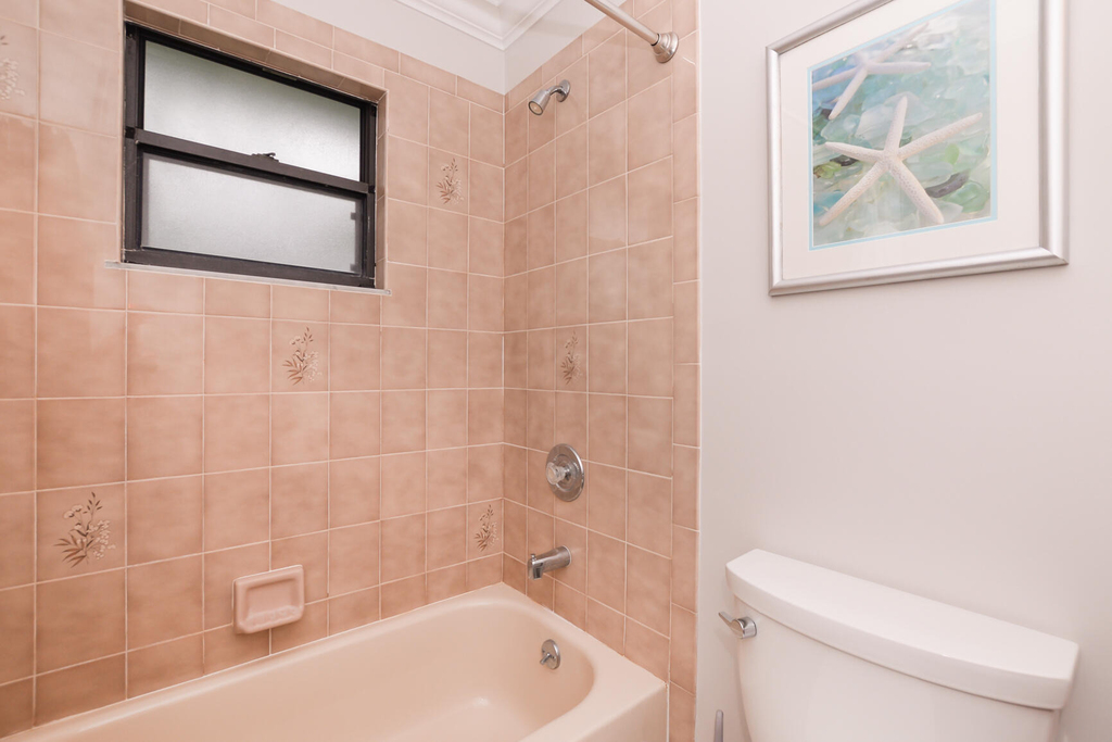 2411 Ne Pinecrest Lakes Boulevard - Photo 22