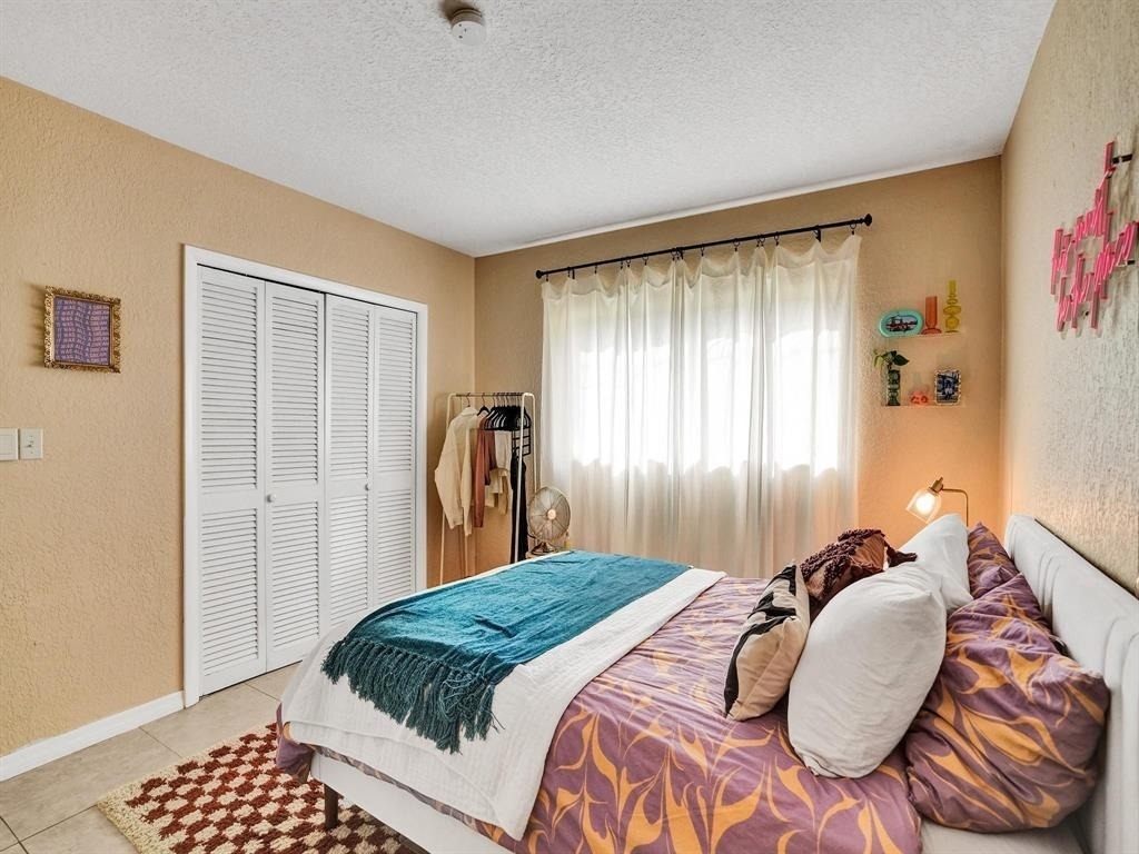 2190 Se 5th Street - Photo 15