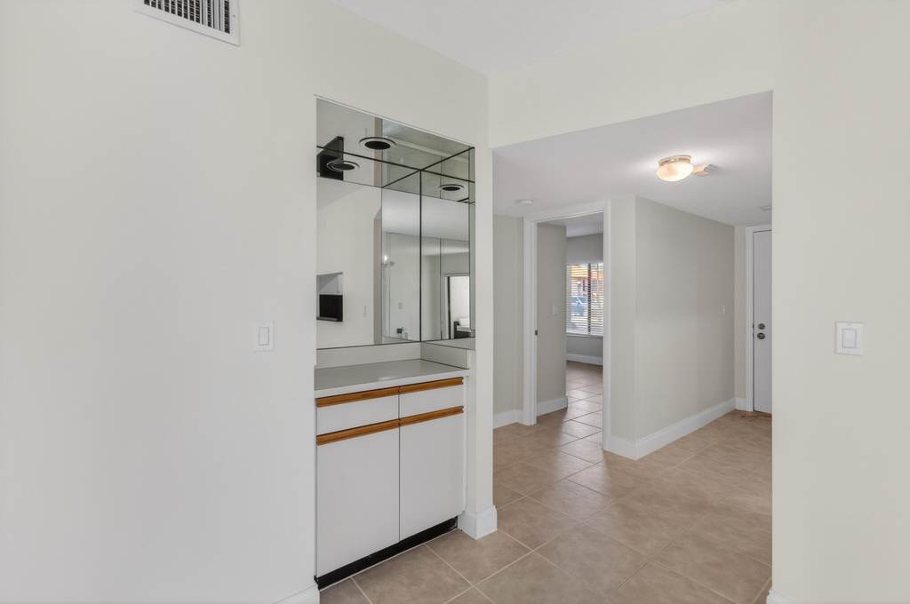 351 Club Circle - Photo 24