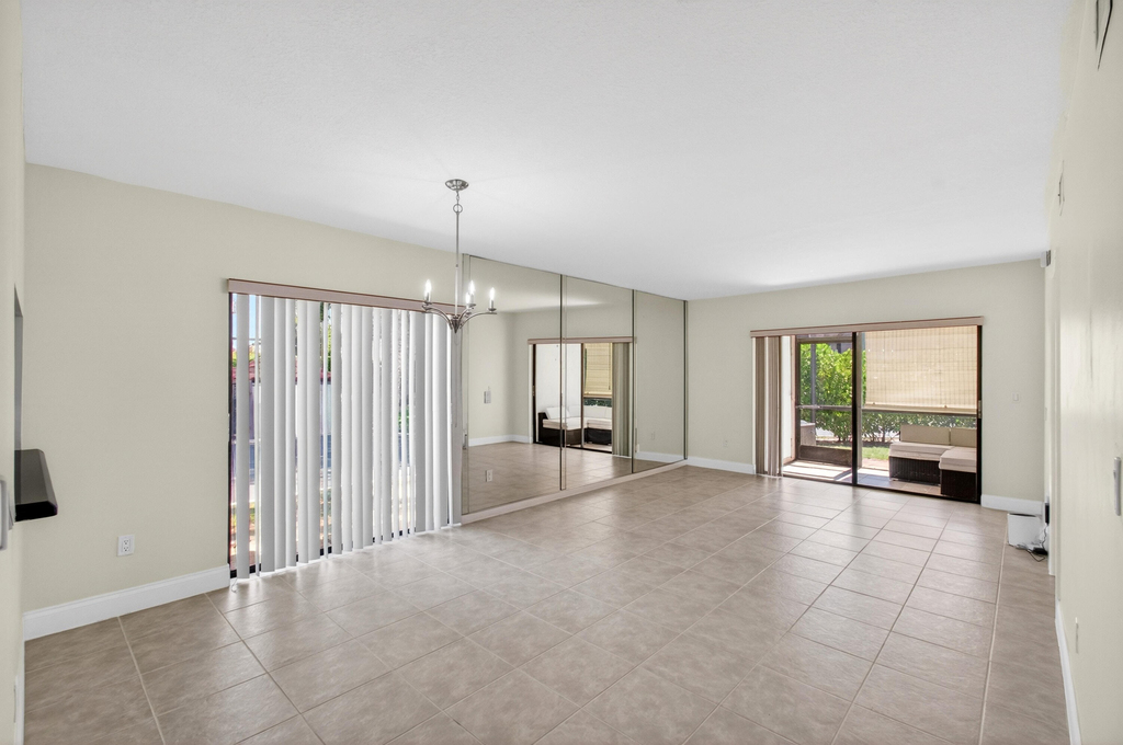 351 Club Circle - Photo 12