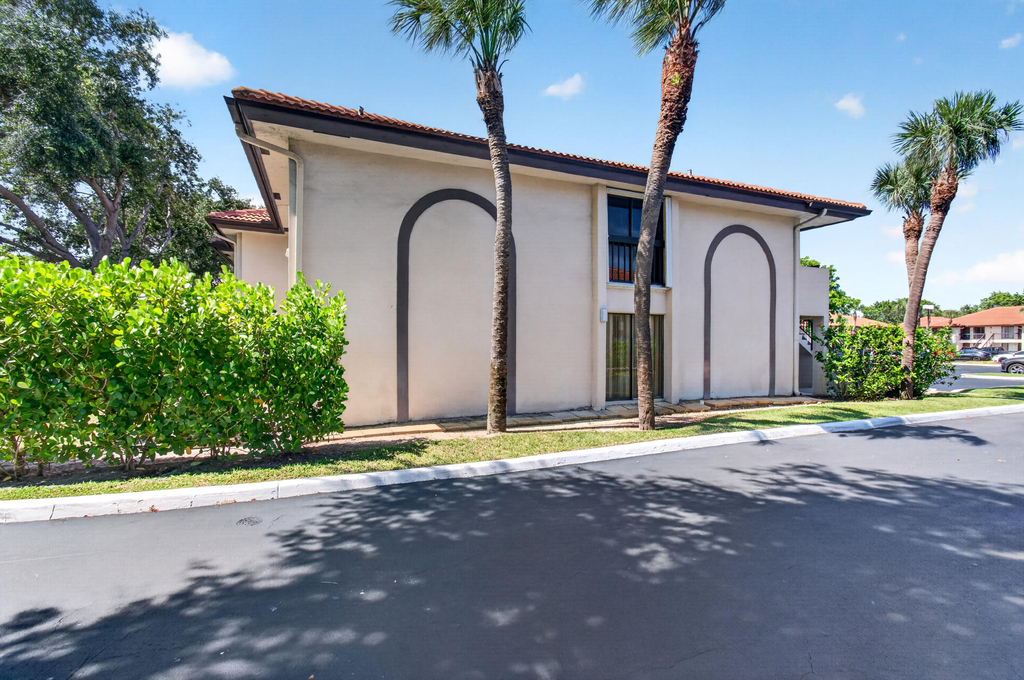 351 Club Circle - Photo 48