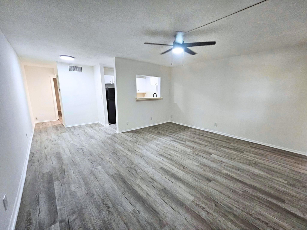 1300 Ne 3rd Street - Photo 1