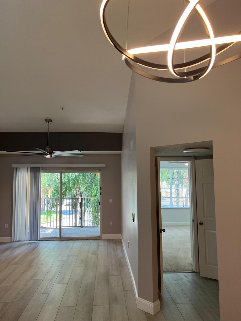 4220 San Marino Boulevard - Photo 7