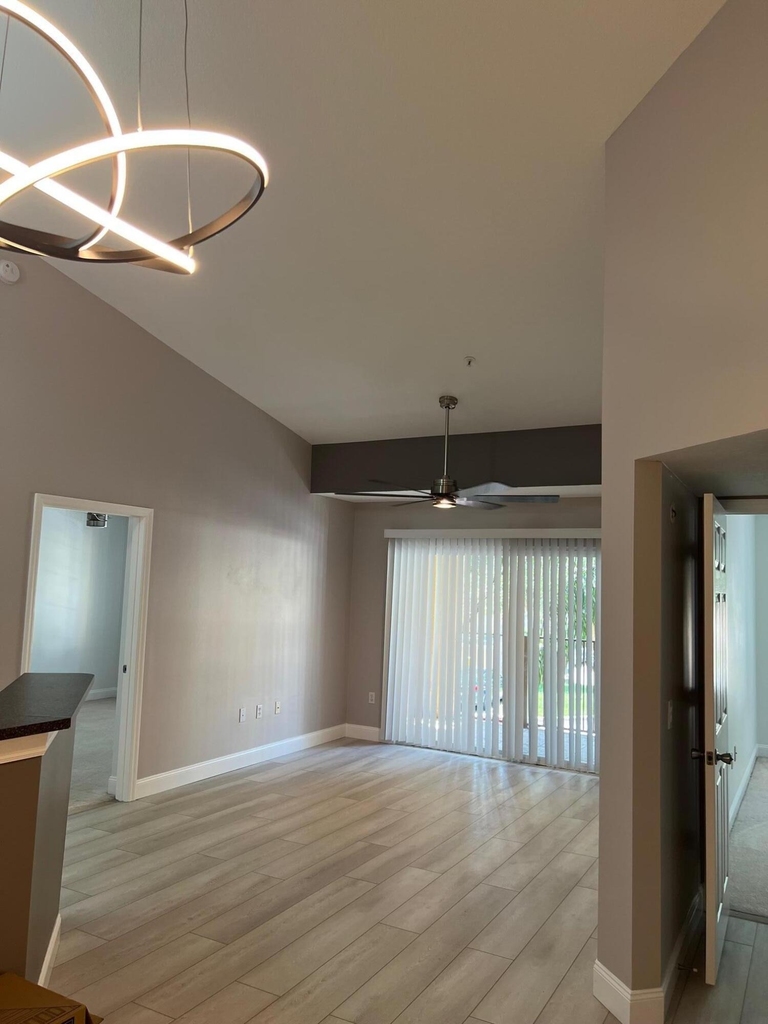 4220 San Marino Boulevard - Photo 5