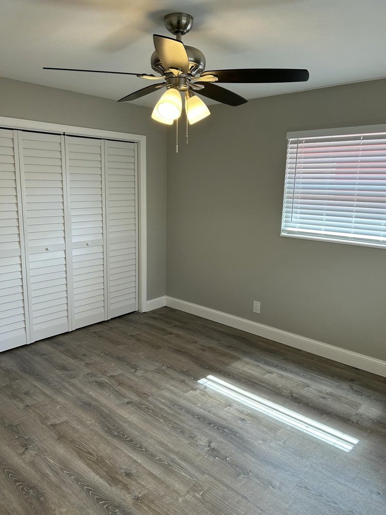 628 N M Street - Photo 10