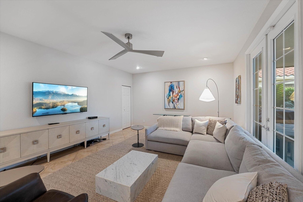 10731 Ivanhoe Lane - Photo 11