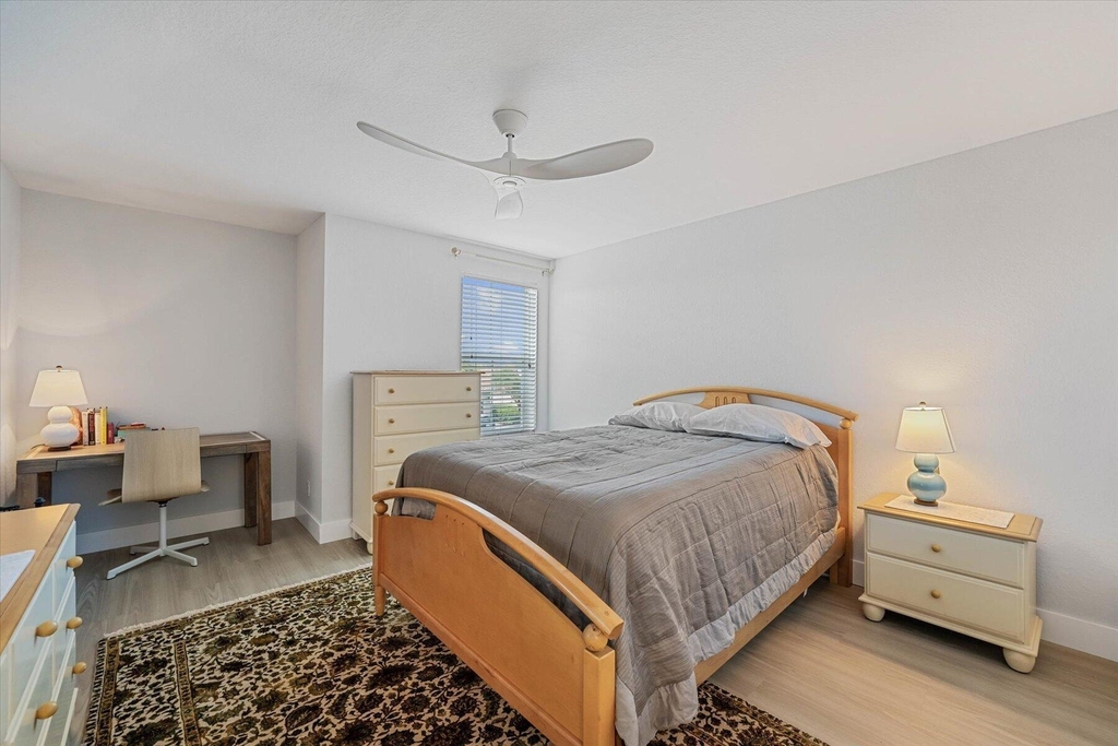 10731 Ivanhoe Lane - Photo 27