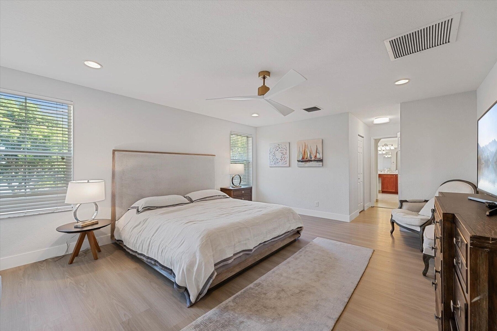 10731 Ivanhoe Lane - Photo 20