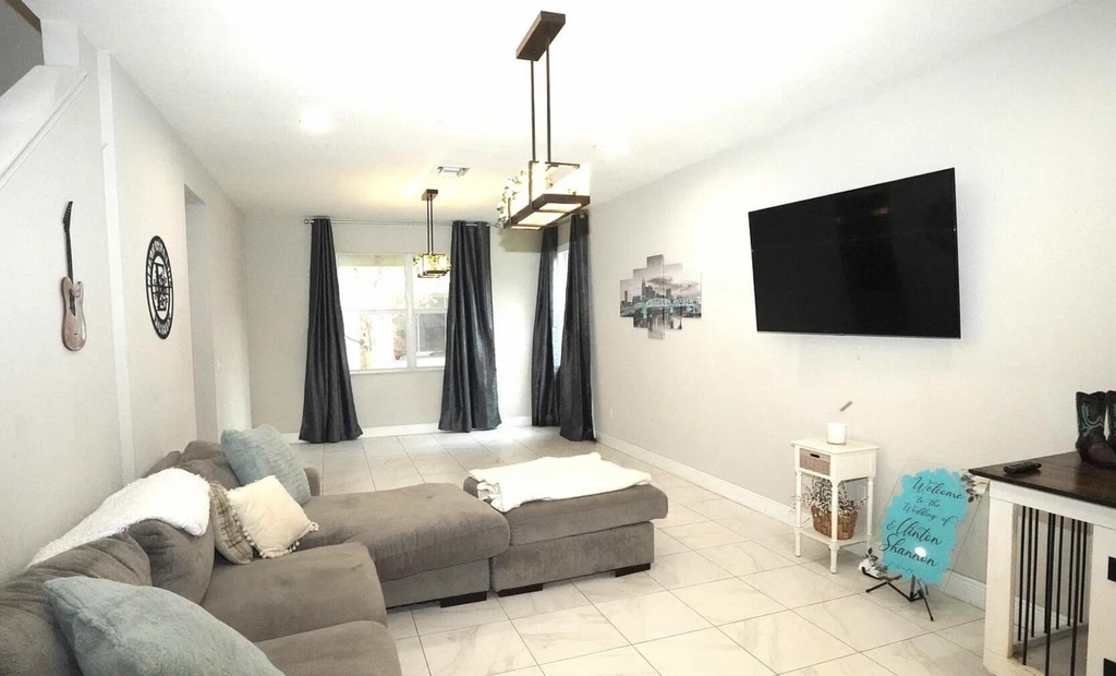 1271 Nw Leonardo Circle - Photo 2