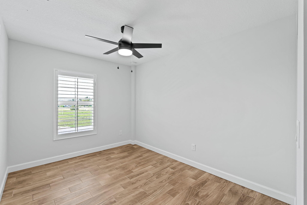 56 W 12th Street - Photo 11