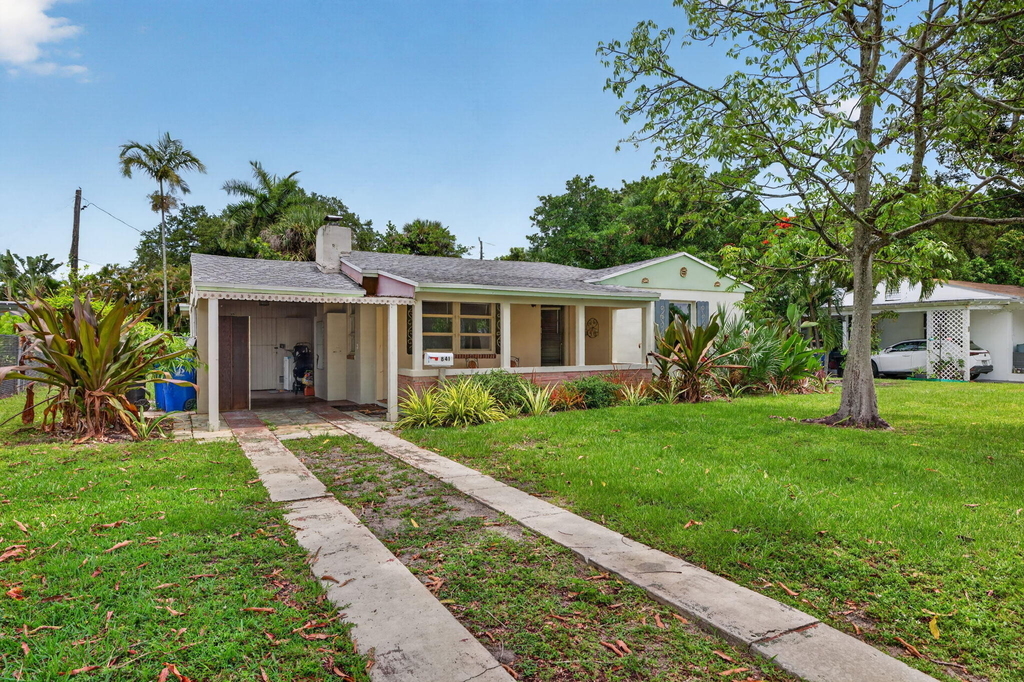 841 Sw 18th Court - Photo 13