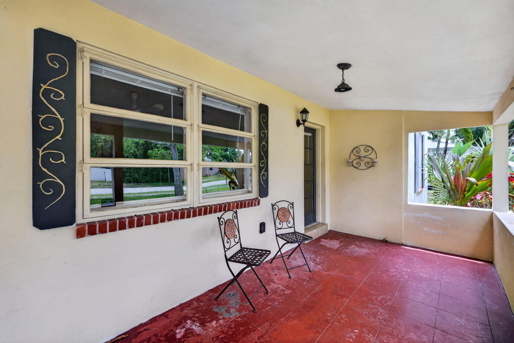 841 Sw 18th Court - Photo 14