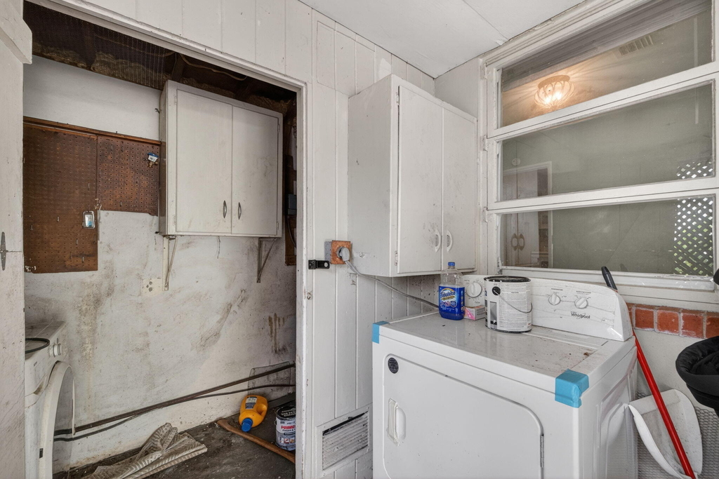 841 Sw 18th Court - Photo 37
