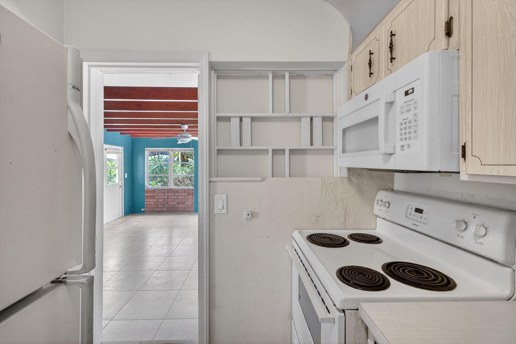 841 Sw 18th Court - Photo 23