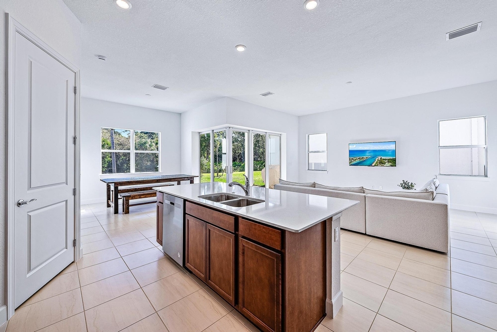 9775 Sw Meridian Way - Photo 3