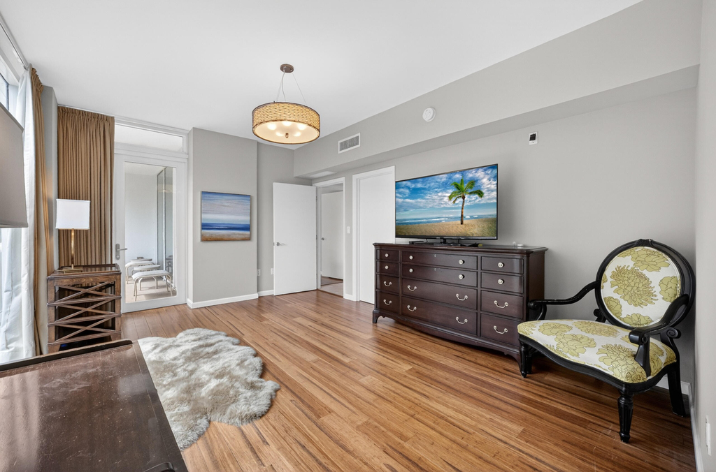45 Hendricks Isle - Photo 8